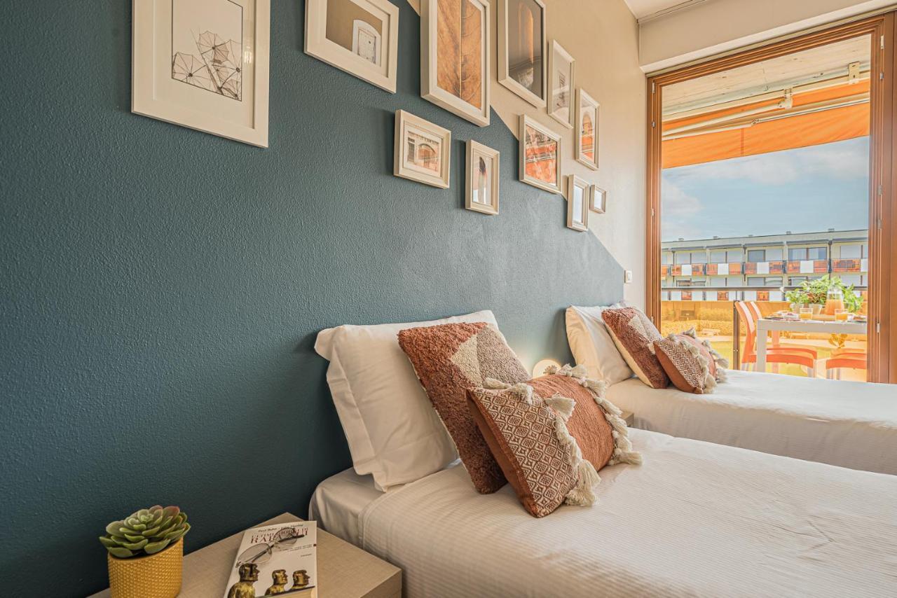 Hygge Family Apartment - One Step Away From The Lake!!! シルミオーネ エクステリア 写真